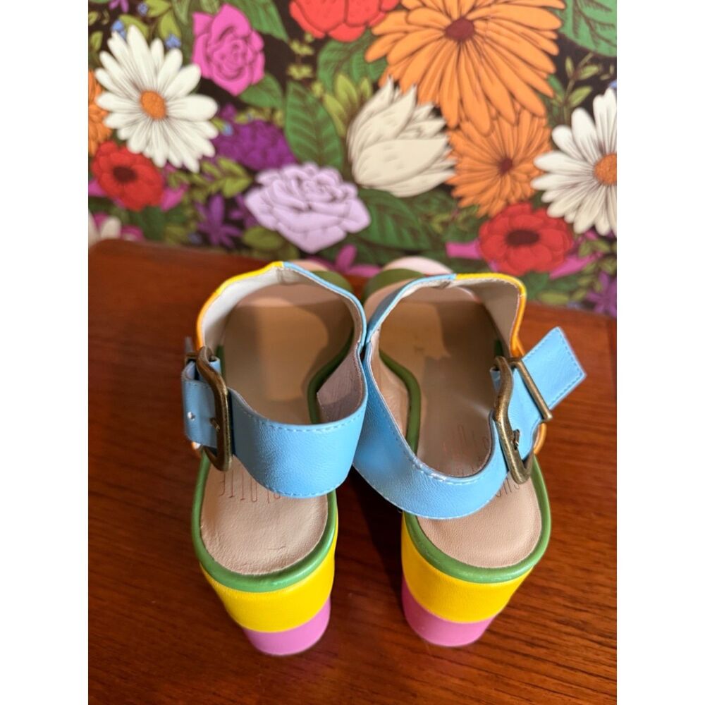 Charlotte Stone x Aelfie Elena in Size 7 Rainbow Platform Sandal Open Toe - Picture 7 of 8